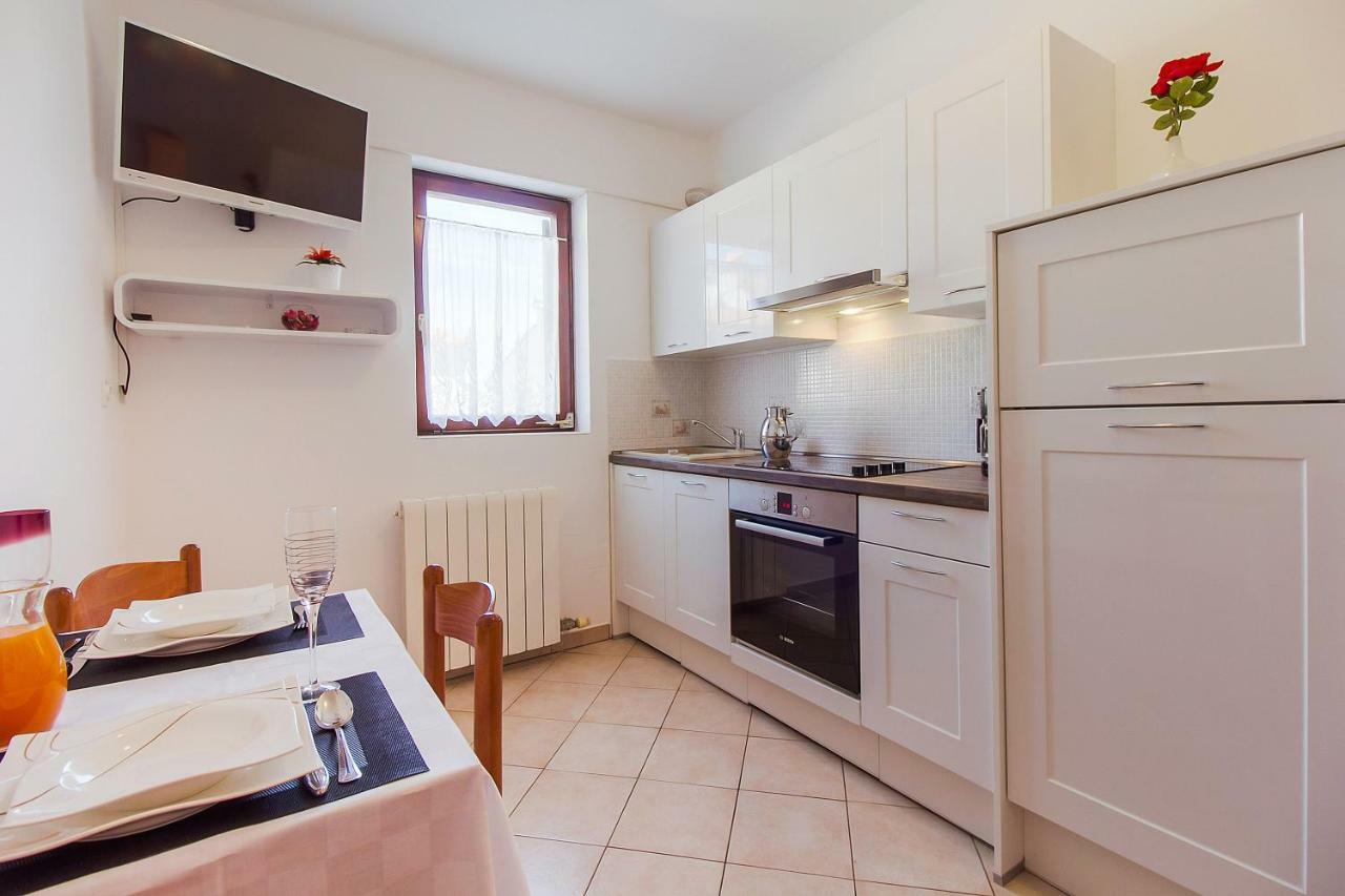Apartment Budinic Mali Lošinj Екстериор снимка