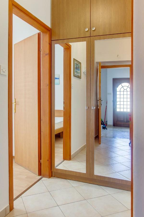 Apartment Budinic Mali Lošinj Екстериор снимка