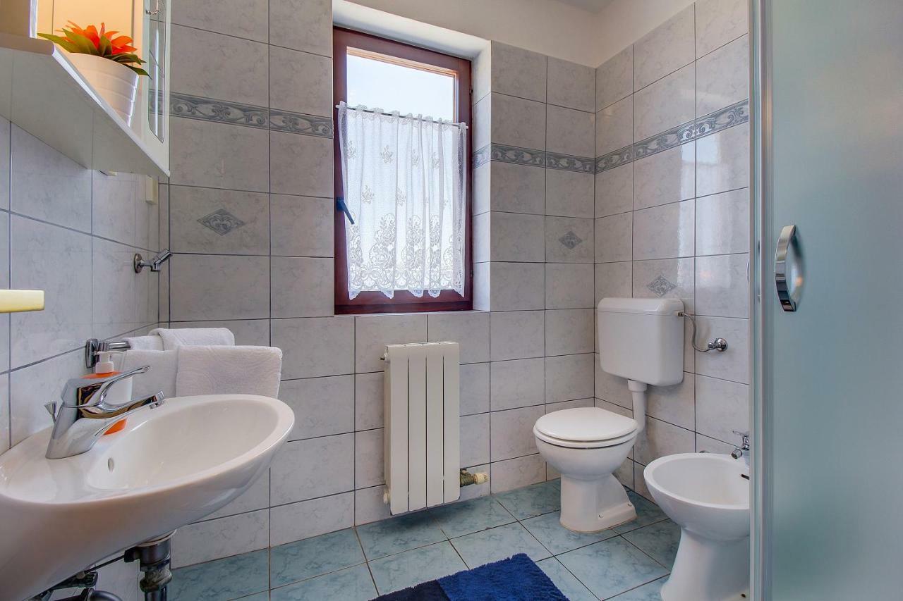 Apartment Budinic Mali Lošinj Екстериор снимка