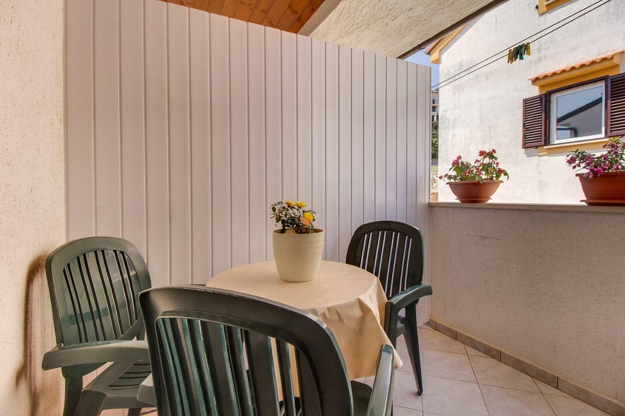 Apartment Budinic Mali Lošinj Екстериор снимка